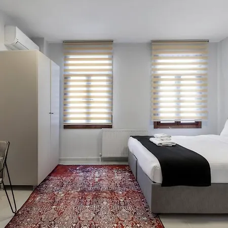 Cozy & Comfy Studio At Beyoglu - 37